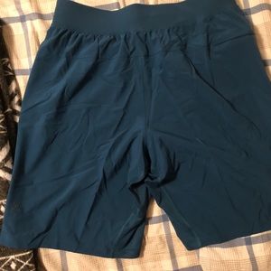 Lululemon Men’s 9” T.H.E short linerless M